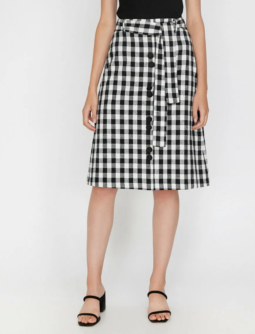 11847 Black Check Midi Skirt