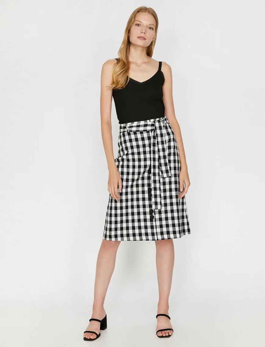 11847 Black Check Midi Skirt