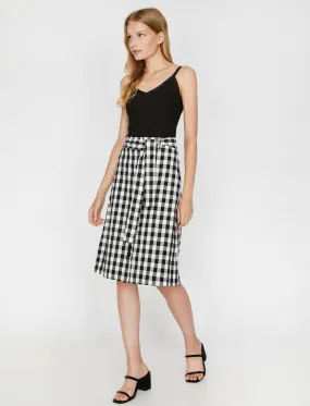 11847 Black Check Midi Skirt