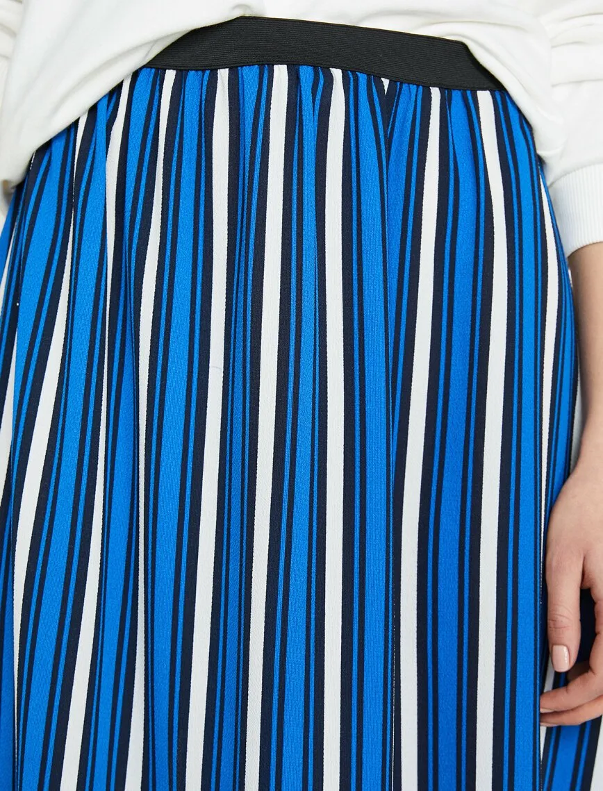 11987 Blue Striped Midi Skirt