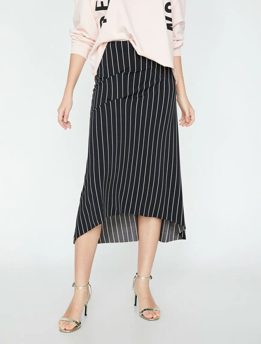 12035 Black Striped Midi Skirt