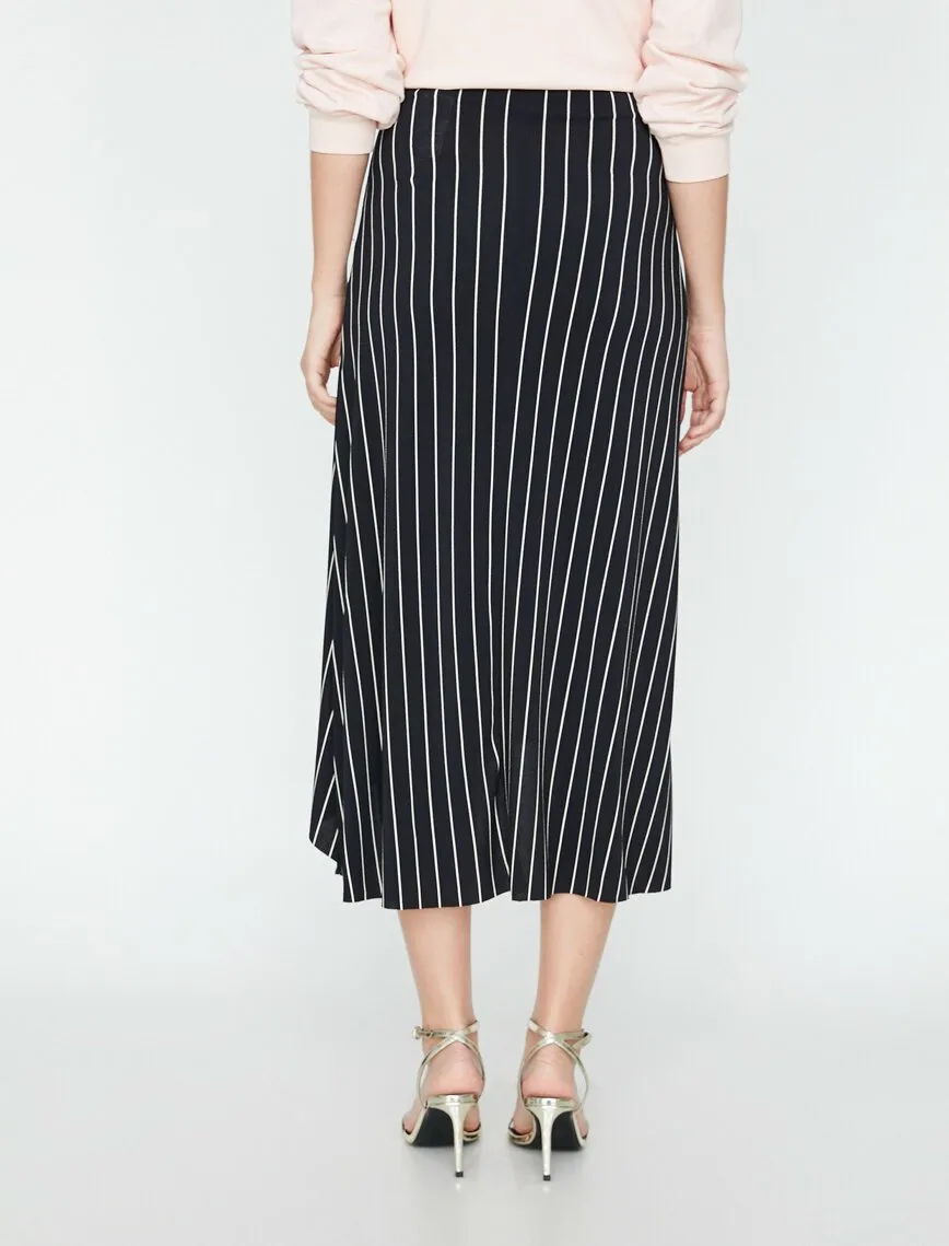 12035 Black Striped Midi Skirt