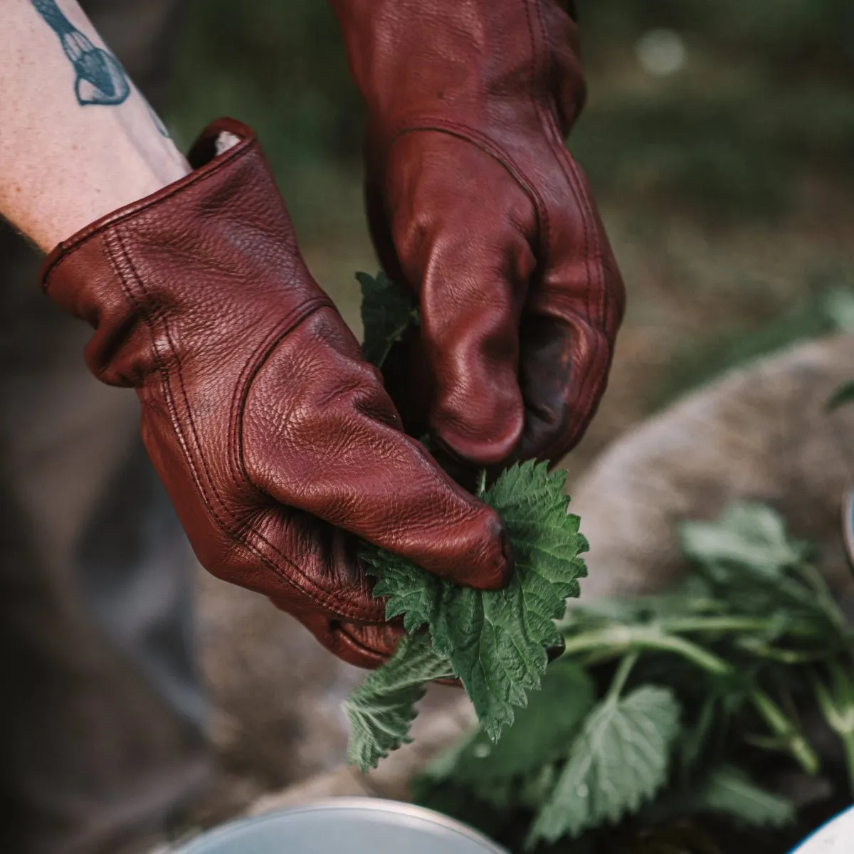 Classic Work & Gardening Glove: Cognac