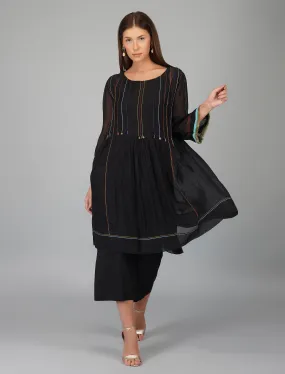 CONTRAST THREAD PLEATED TUNIC SET