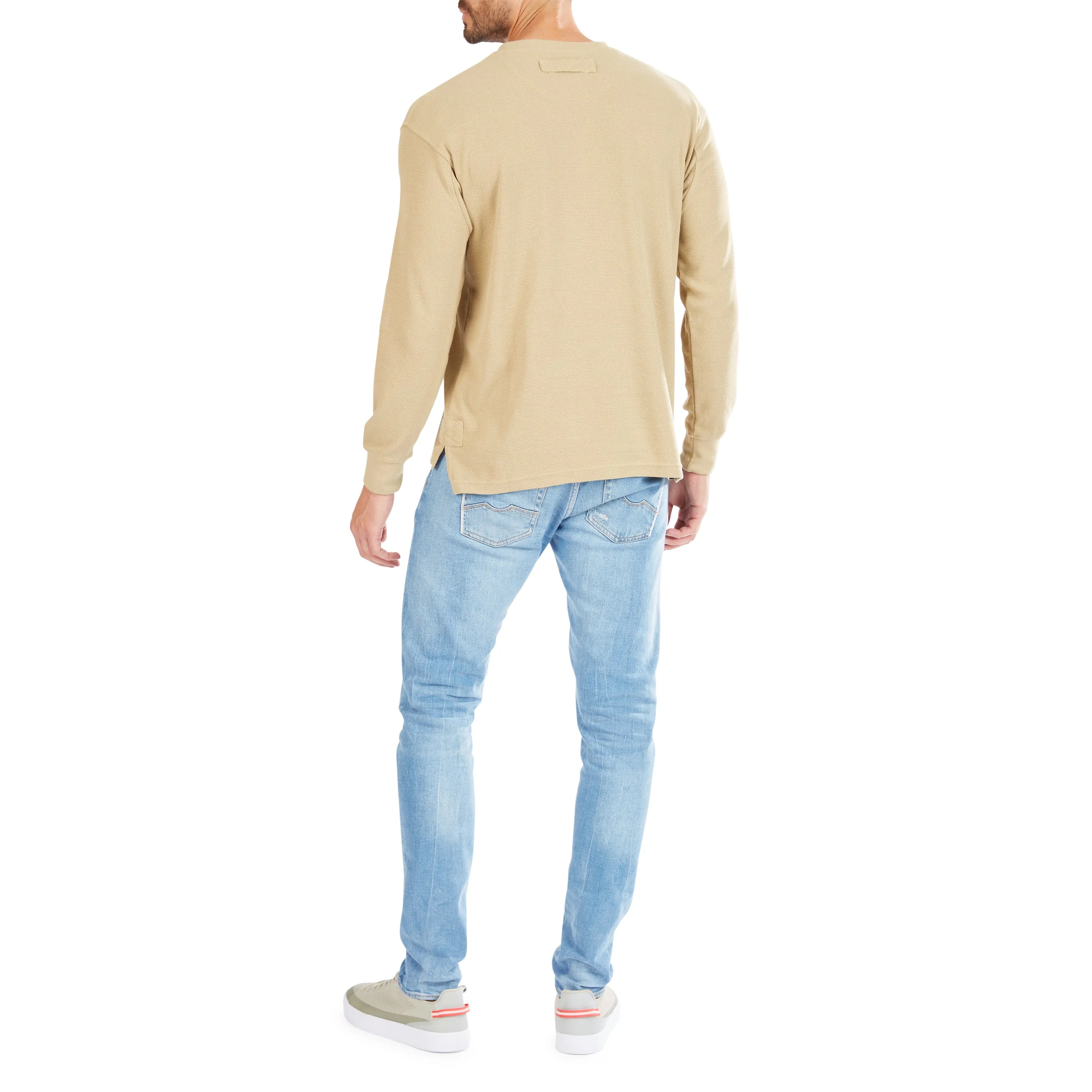 EXTENDED TAIL MINI-THERMAL KNIT HENLEY PULLOVER WITH GUSSET