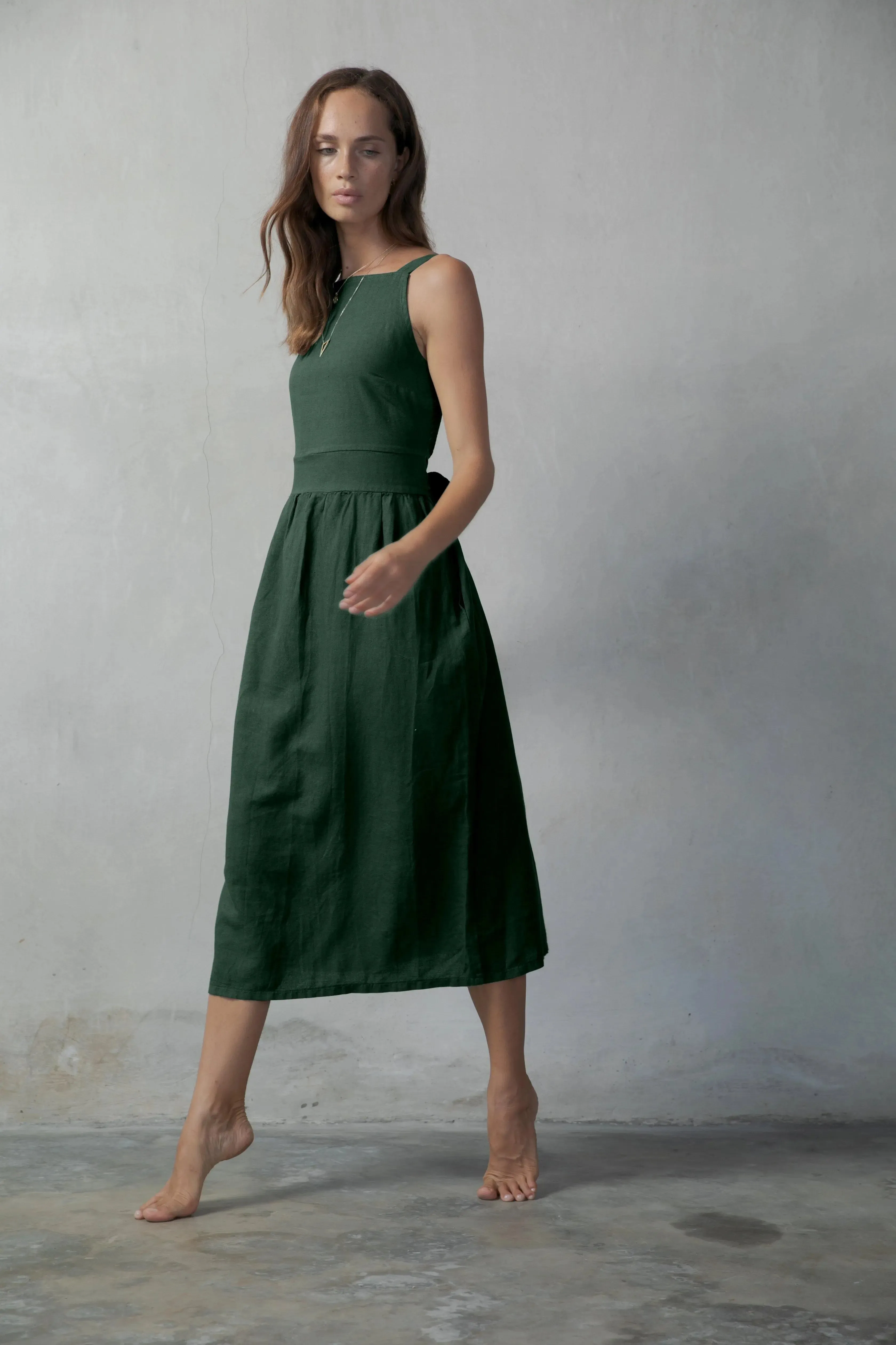 Farfalla Linen Midi Dress Forest Green