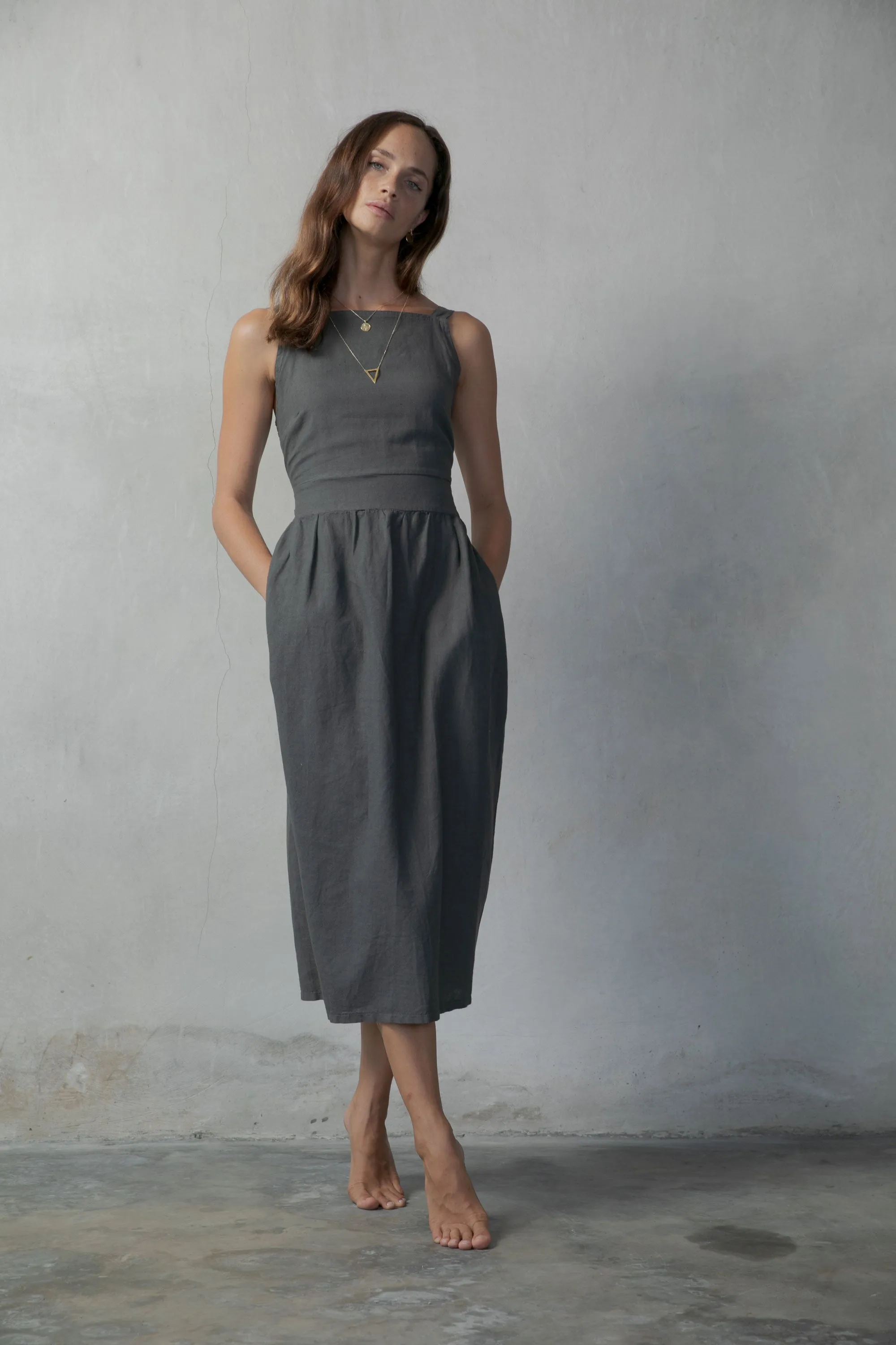 Farfalla Linen Midi Dress Grey Anthrazit