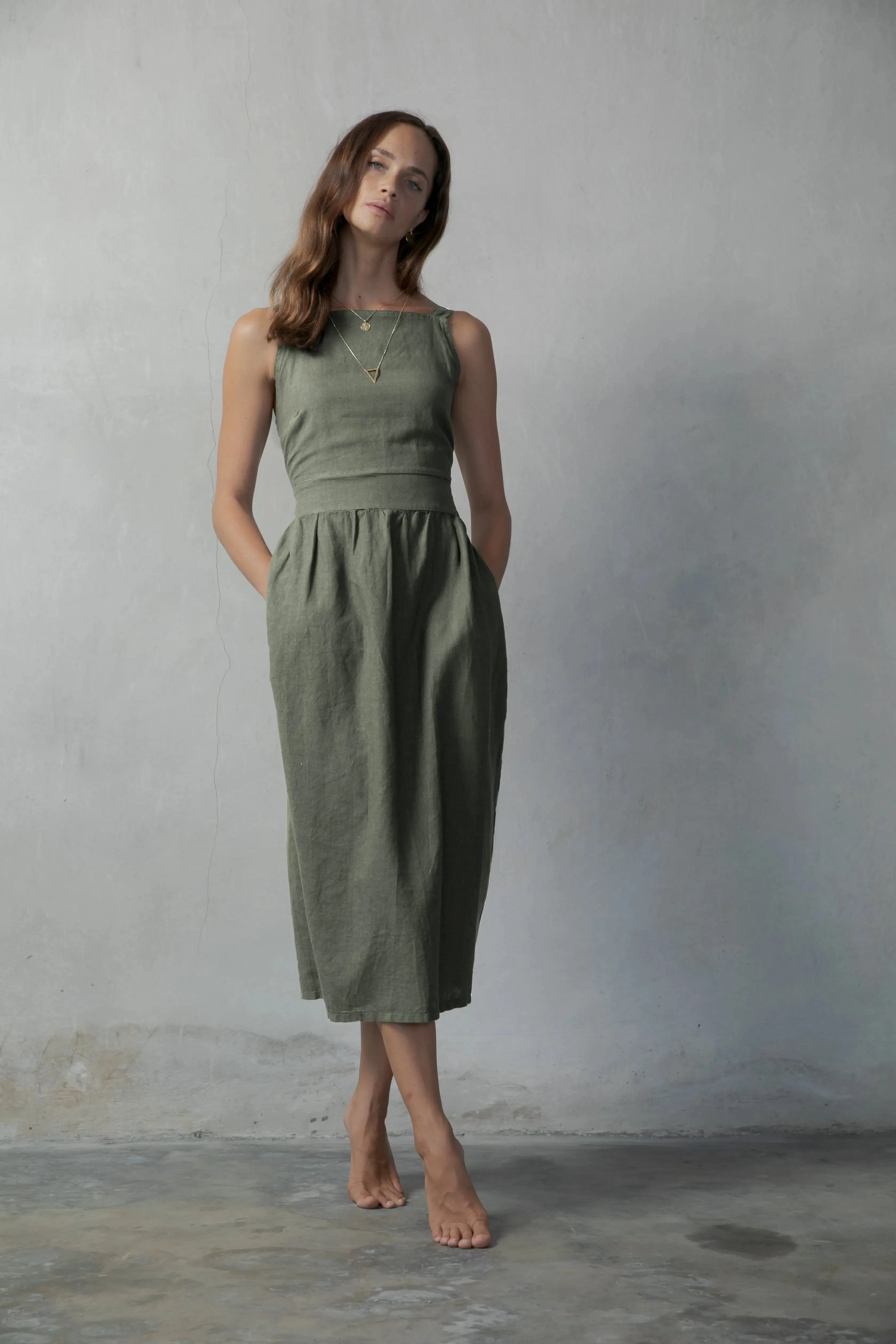 Farfalla Linen Midi Dress Khaki