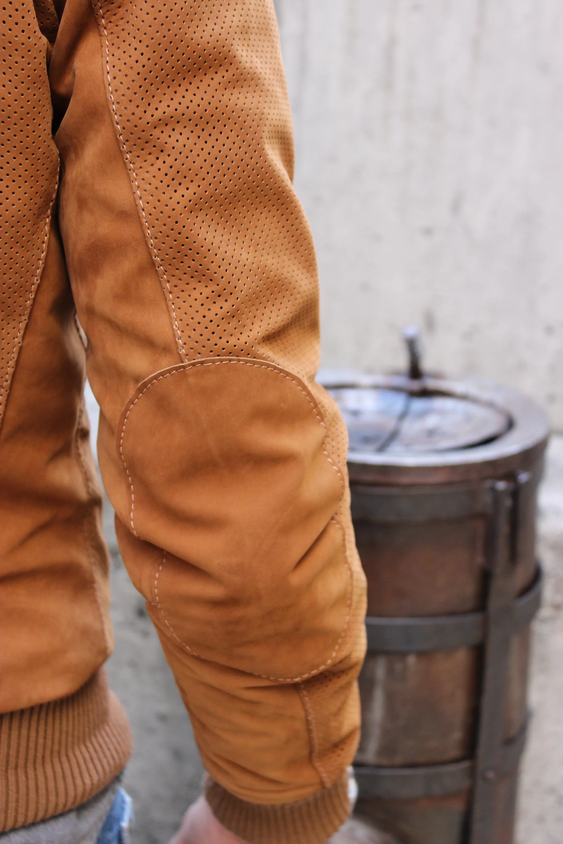 ITALO Bomber Jacket in Perforated Suede - Camel -