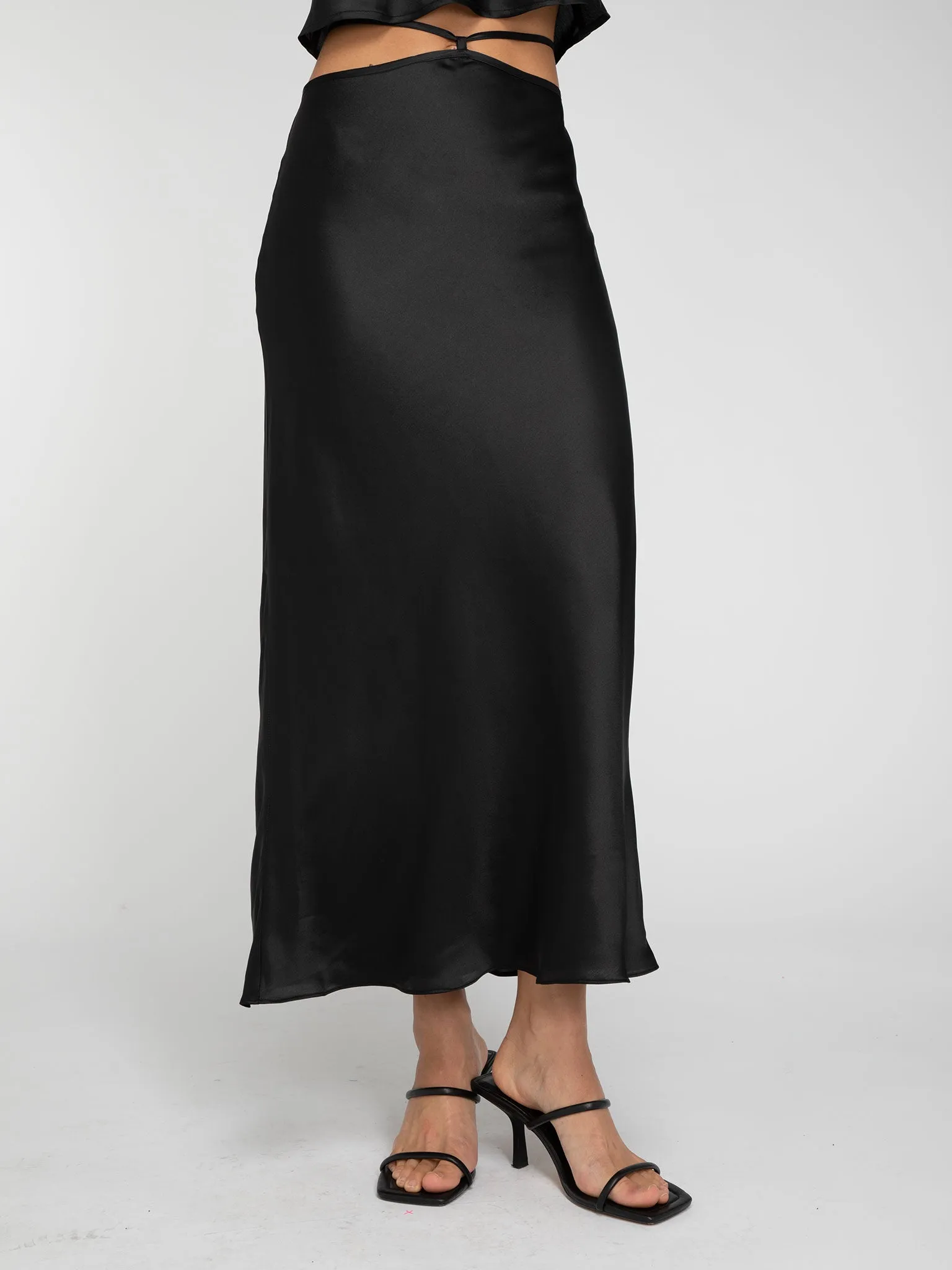 Riviera Tie Skirt in Black